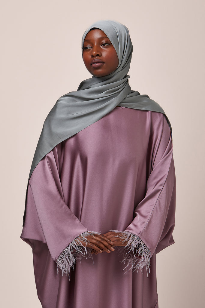 Lilac Feathered Batwing Abaya