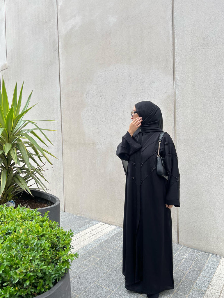 Noura Detailed Abaya